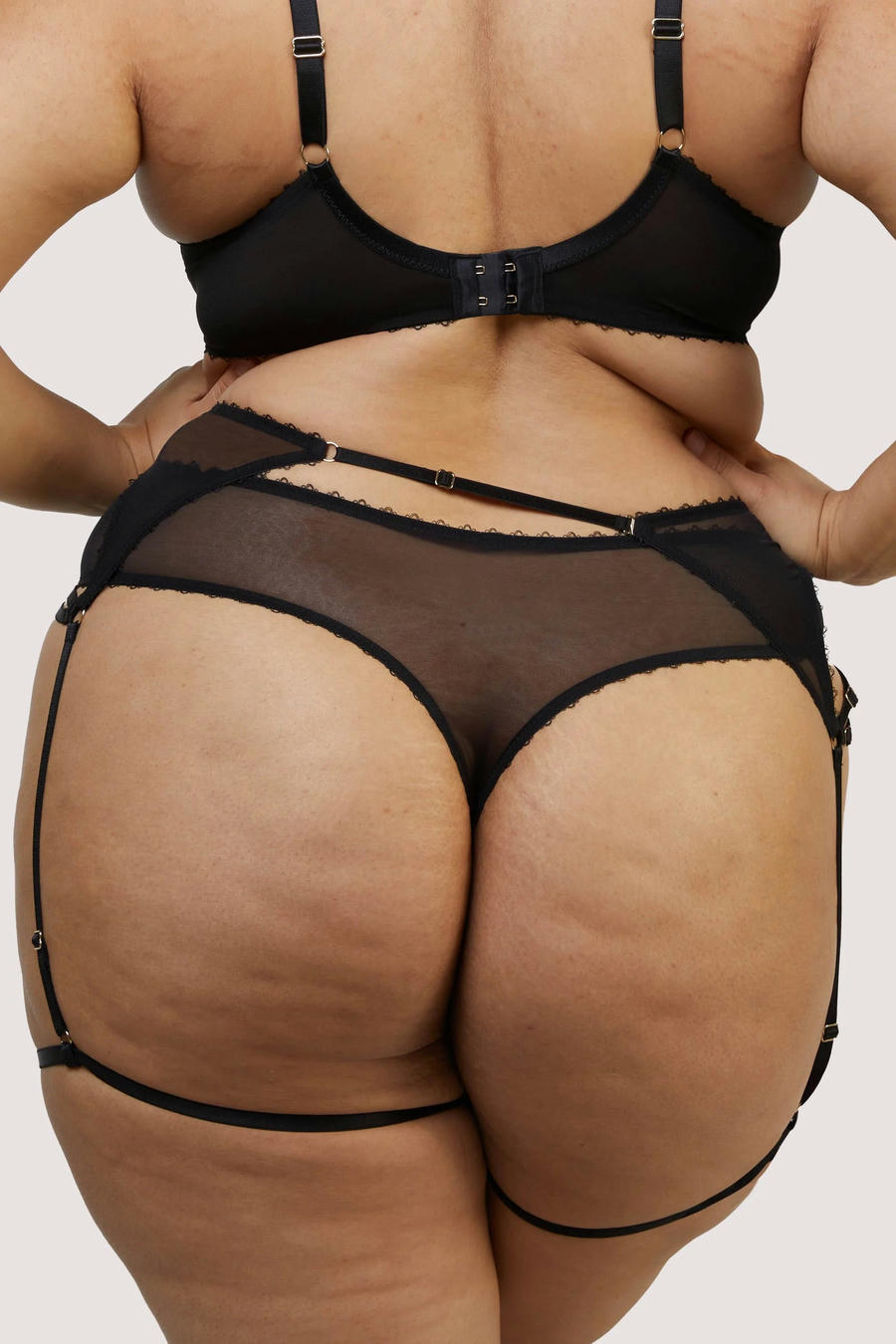 Playful Promises Noelle Black Satin Strappy Sukkanauhavyö