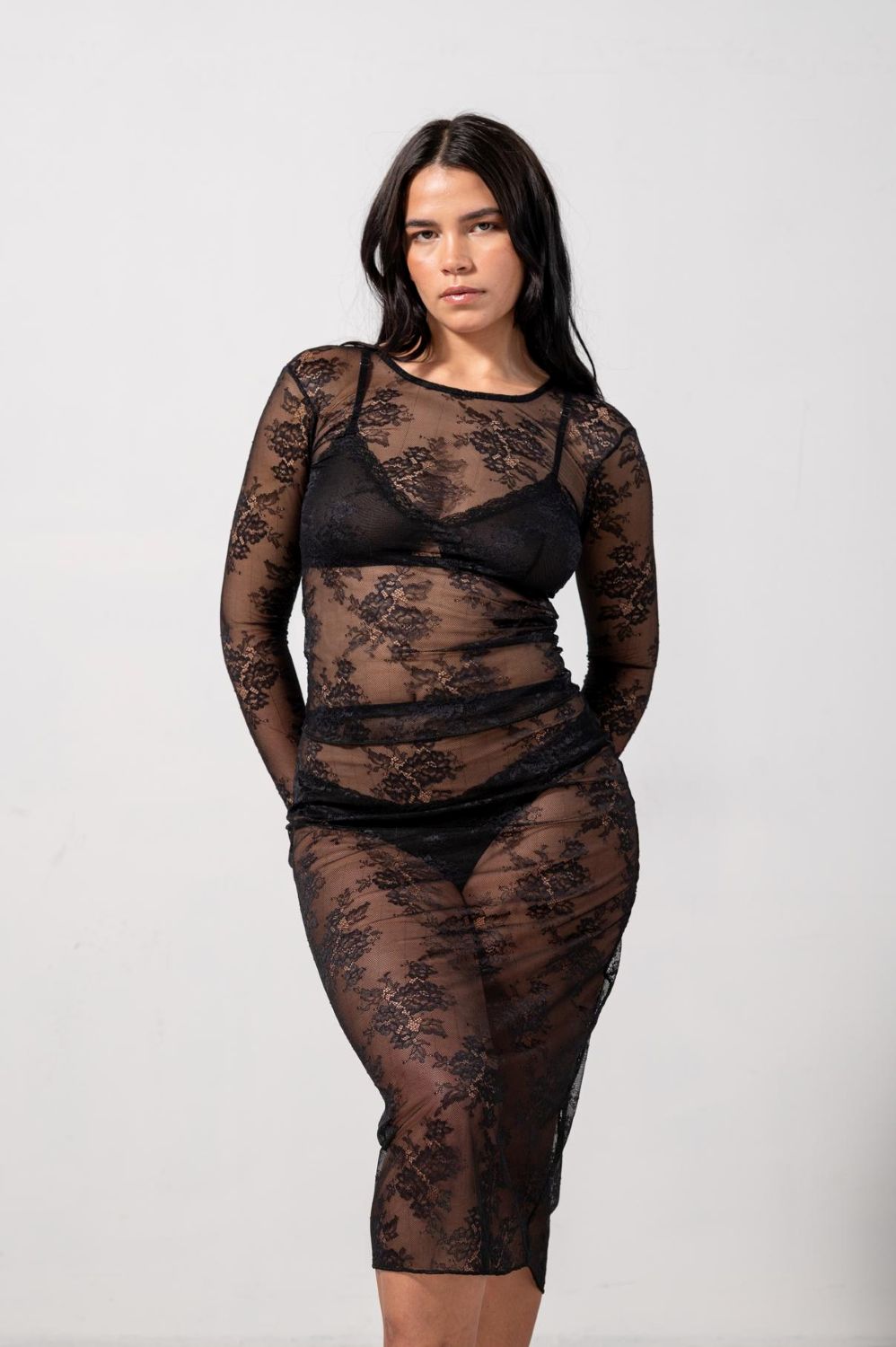Understatement Lace Longsleeve Tee Musta Pitsipusero