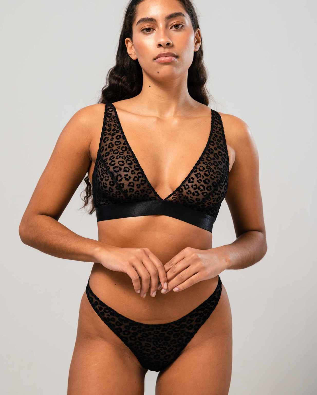 Understatement Mesh Plunge Bralette Black Leopard Rintaliivit