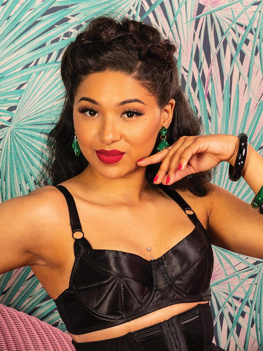 What Katie Did Glamour 1950s Kaarituelliset Rintaliivit